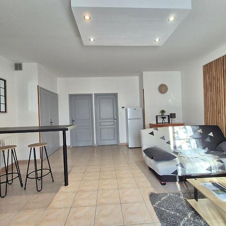 Gite De La Tride B Avec Terrasse Proche Du Centre Lectoure Exteriér fotografie