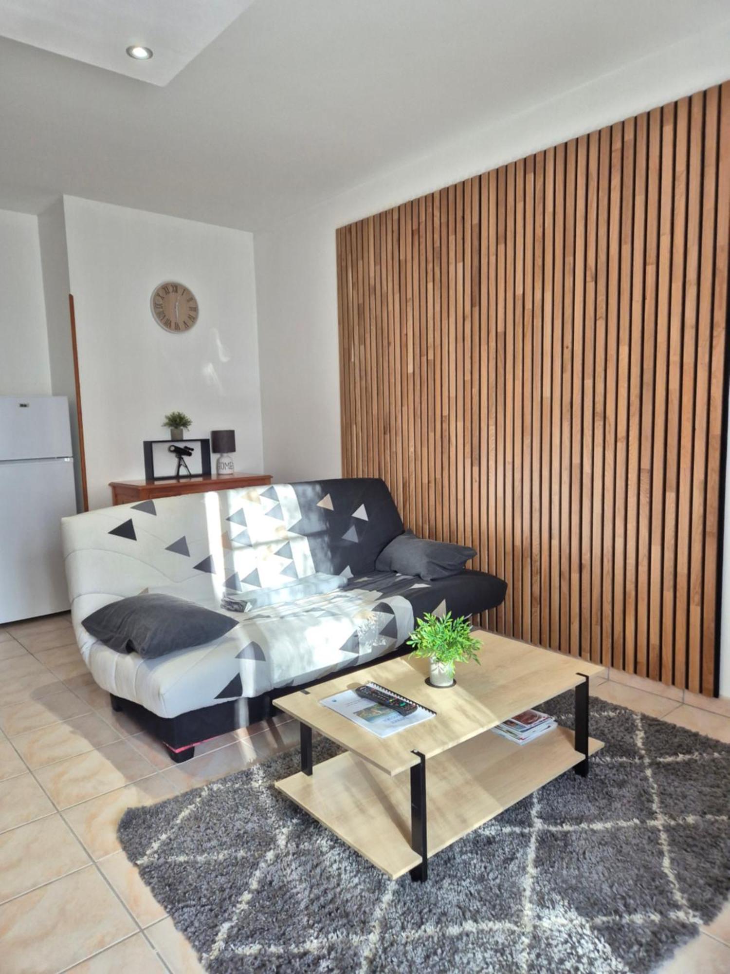 Gite De La Tride B Avec Terrasse Proche Du Centre Lectoure Exteriér fotografie